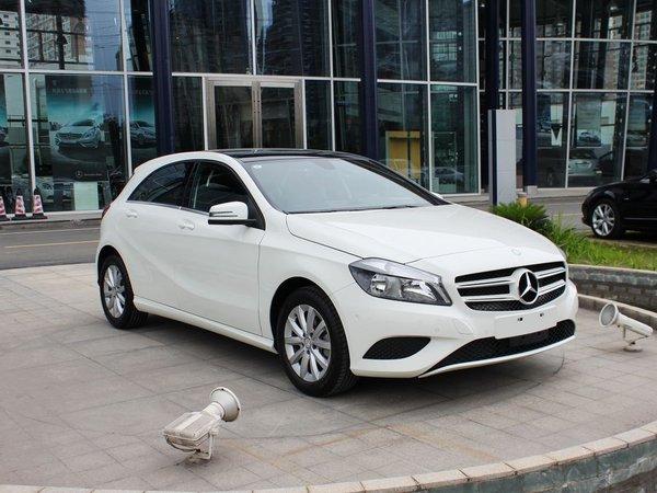 奔馳A級廣州優(yōu)惠兩萬元，時尚設(shè)計引領(lǐng)都市出行新風(fēng)尚